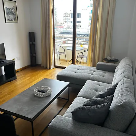 Appartement Ithaki Phinikoudes No. 204