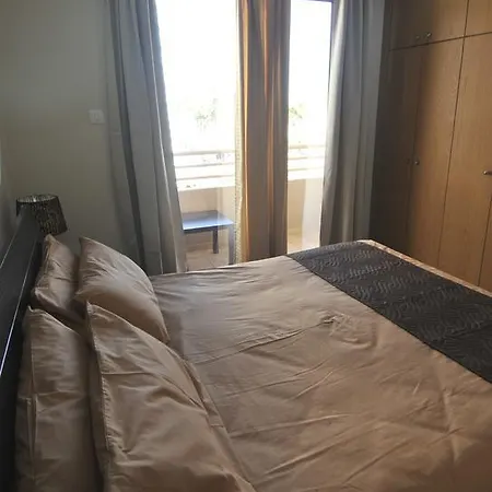Appartement Ithaki Phinikoudes No. 204
