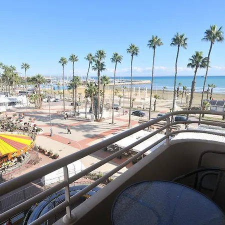 Ithaki Phinikoudes No. 204 * Larnaca