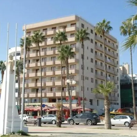 Ithaki Phinikoudes No. 204 Апартаменты