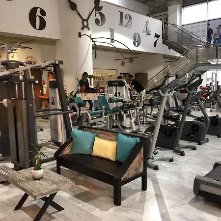 Ithaki Phinikoudes No. 204 Appartamento