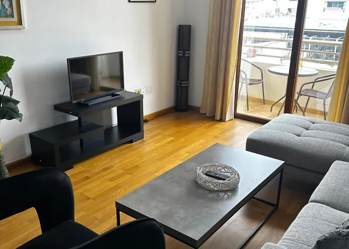 Ithaki Phinikoudes No. 204 Apartment *