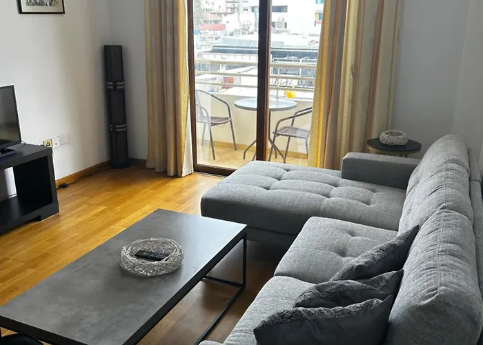 Apartment Ithaki Phinikoudes No. 204