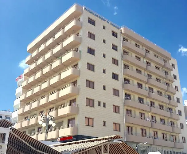 Ithaki Phinikoudes No. 204 Appartement *