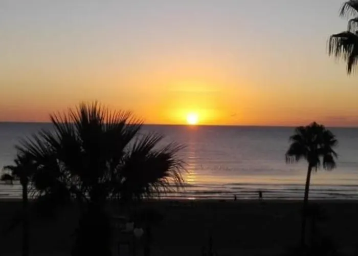 Ithaki Phinikoudes No. 204 Apartment *