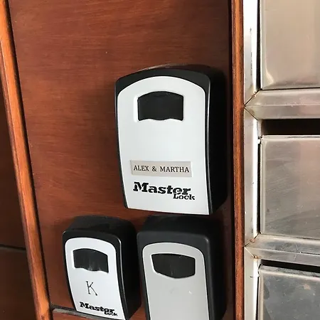 Appartement Ithaki Phinikoudes No. 204