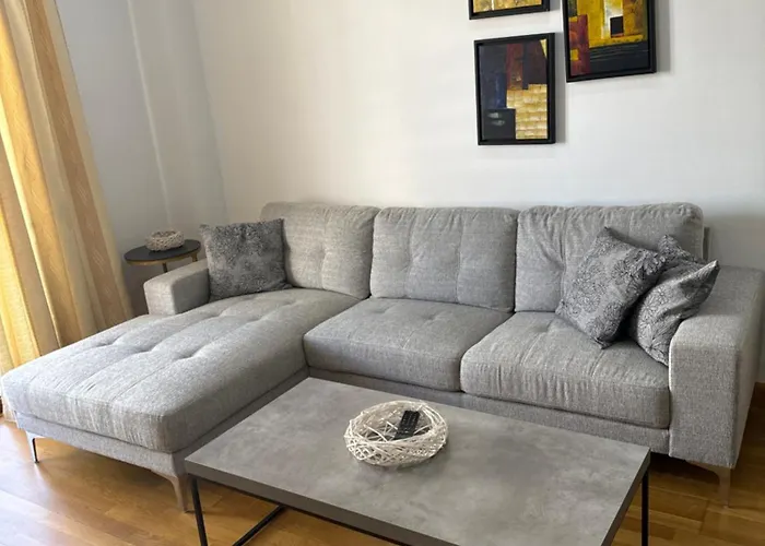 Ithaki Phinikoudes No. 204 * Larnaca