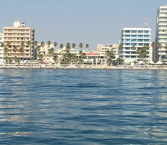 Lejlighed Ithaki Phinikoudes No. 204 *